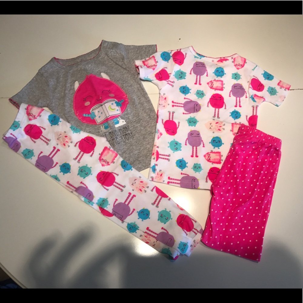 NWOT Carter's Pajama Set