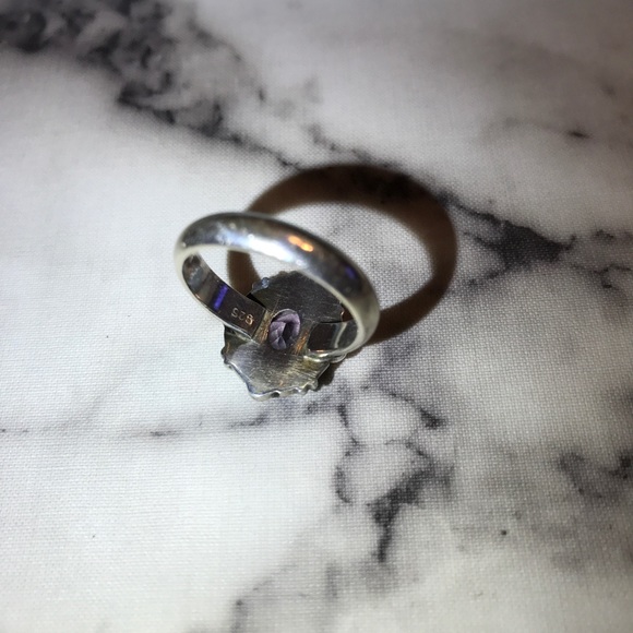 Silver Ring - Picture 4 of 5