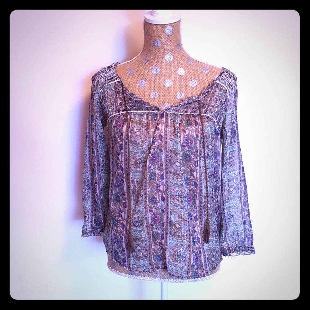 American Eagle shirt