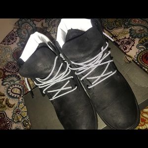 DTLR Exclusive Timberlands