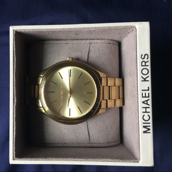 Watch - Picture 2 of 4