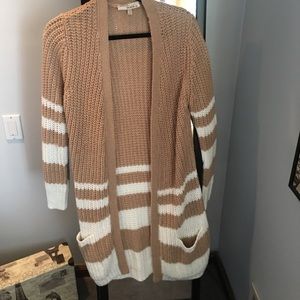 Perfect fall sweater 🍂🍁