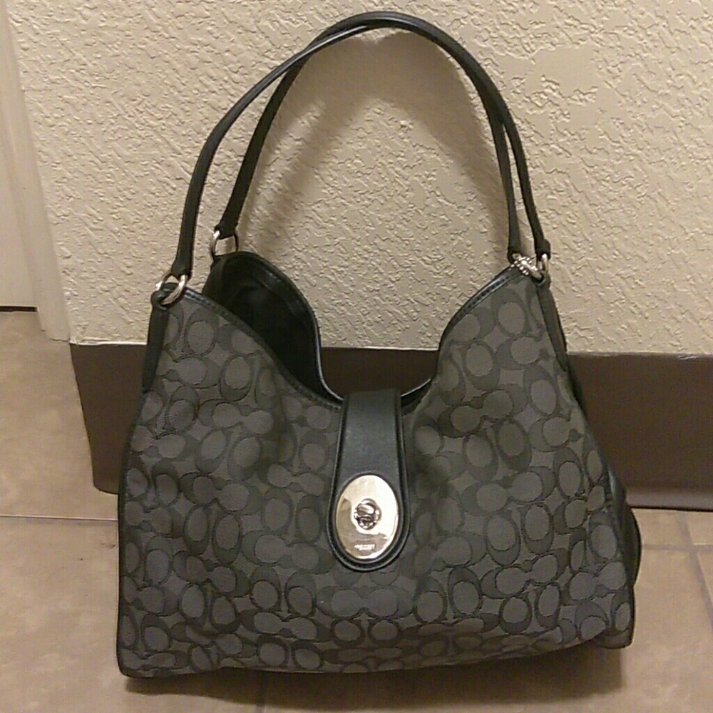 Coach handbag