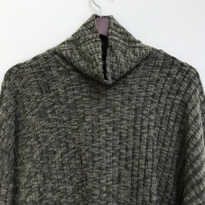 american eagle olive green loose turtleneck top