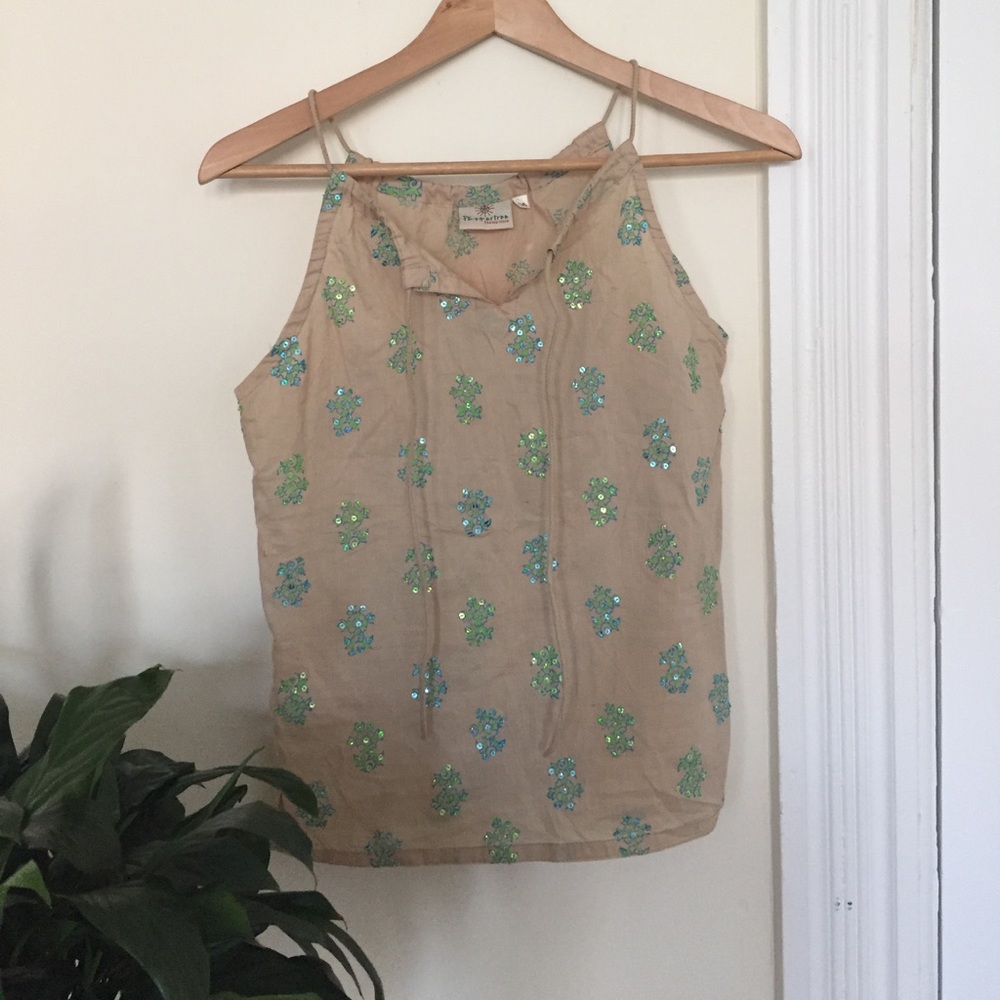 Tie neck top with sequins. Size XS to XXS.