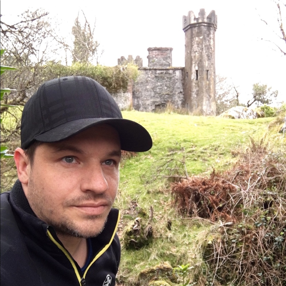 Meet your Posher, Chris