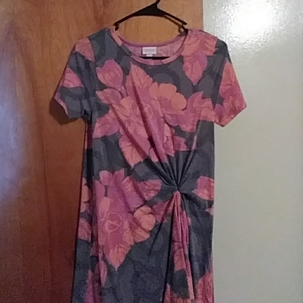 Lularoe carly new w/o tags