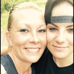 Meet your Posher, Stacie