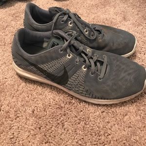 Light blue/Grey Nike flex