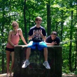 Meet your Posher, Devin