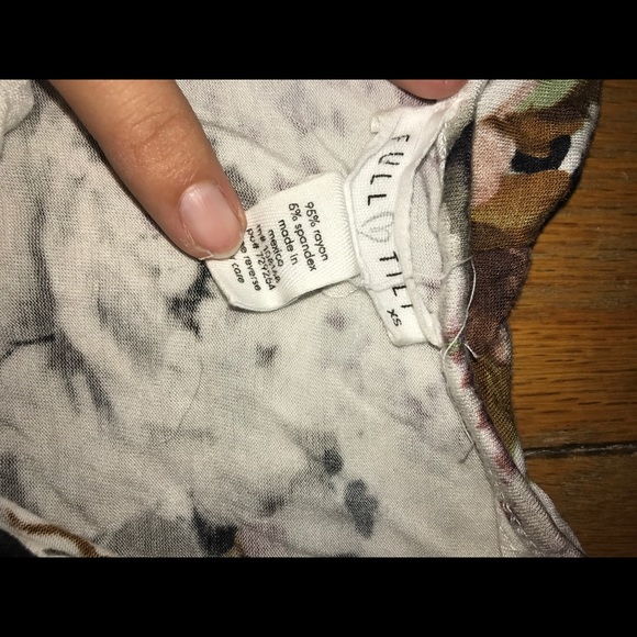 Full tilt onesie - Picture 2 of 2