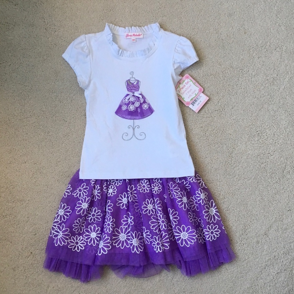 Jona Michelle Embellished Tee and Skirt Set NWT 3T