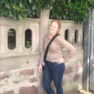 Meet your Posher, Megan