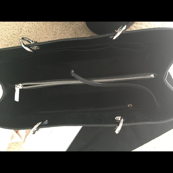 Chanel Large Shopping- 30CM - Picture 7 of 8