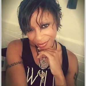 Meet your Posher, Kenyata