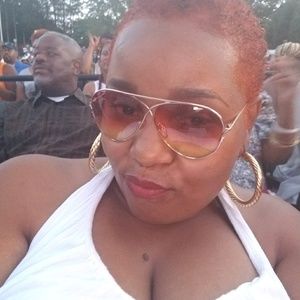 Meet your Posher, Antoinette