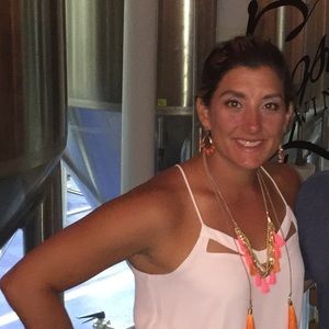 Meet your Posher, Dana