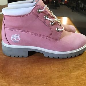 Timberland women's pink boots size 7.5