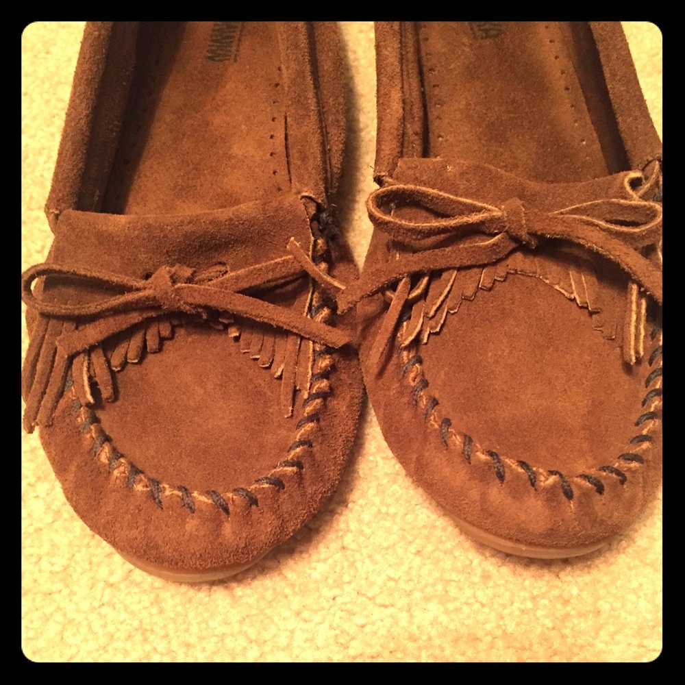 Minnetonka Kilty Hardsole Moccasin size 11