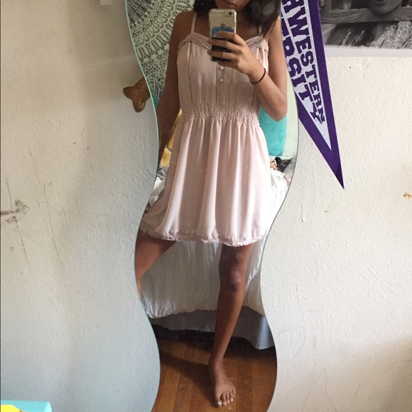 Blush Pink Vintage-Looking Dress - Picture 2 of 7