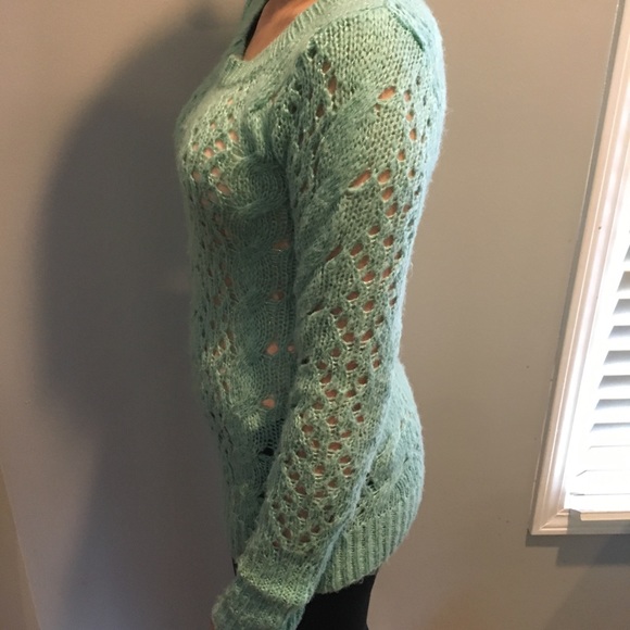 Sweater - Picture 2 of 4