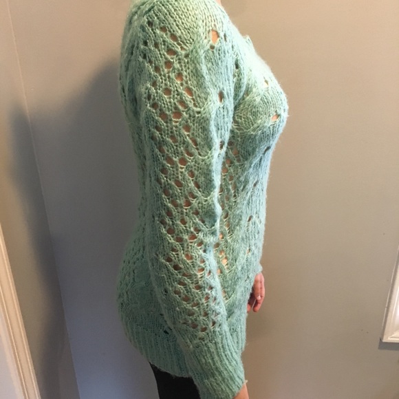 Sweater - Picture 3 of 4