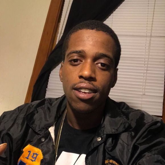 Meet your Posher, Devonddrick - Picture 1 of 1