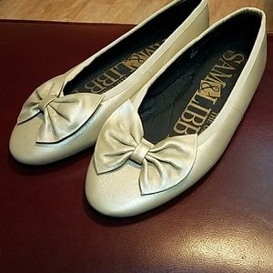Leather SAM & LIBBY Flats💗