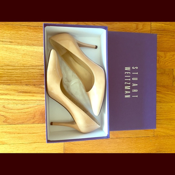 Stuart Weitzman Adobe Aniline Power Pump - Picture 1 of 5