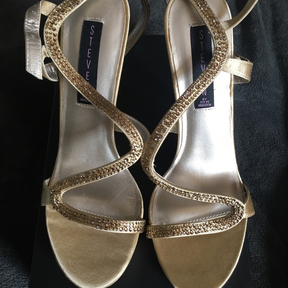 Steve Madden wicked cold satin heels