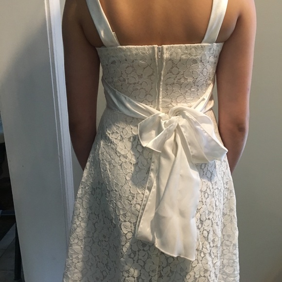Dress - Picture 3 of 4