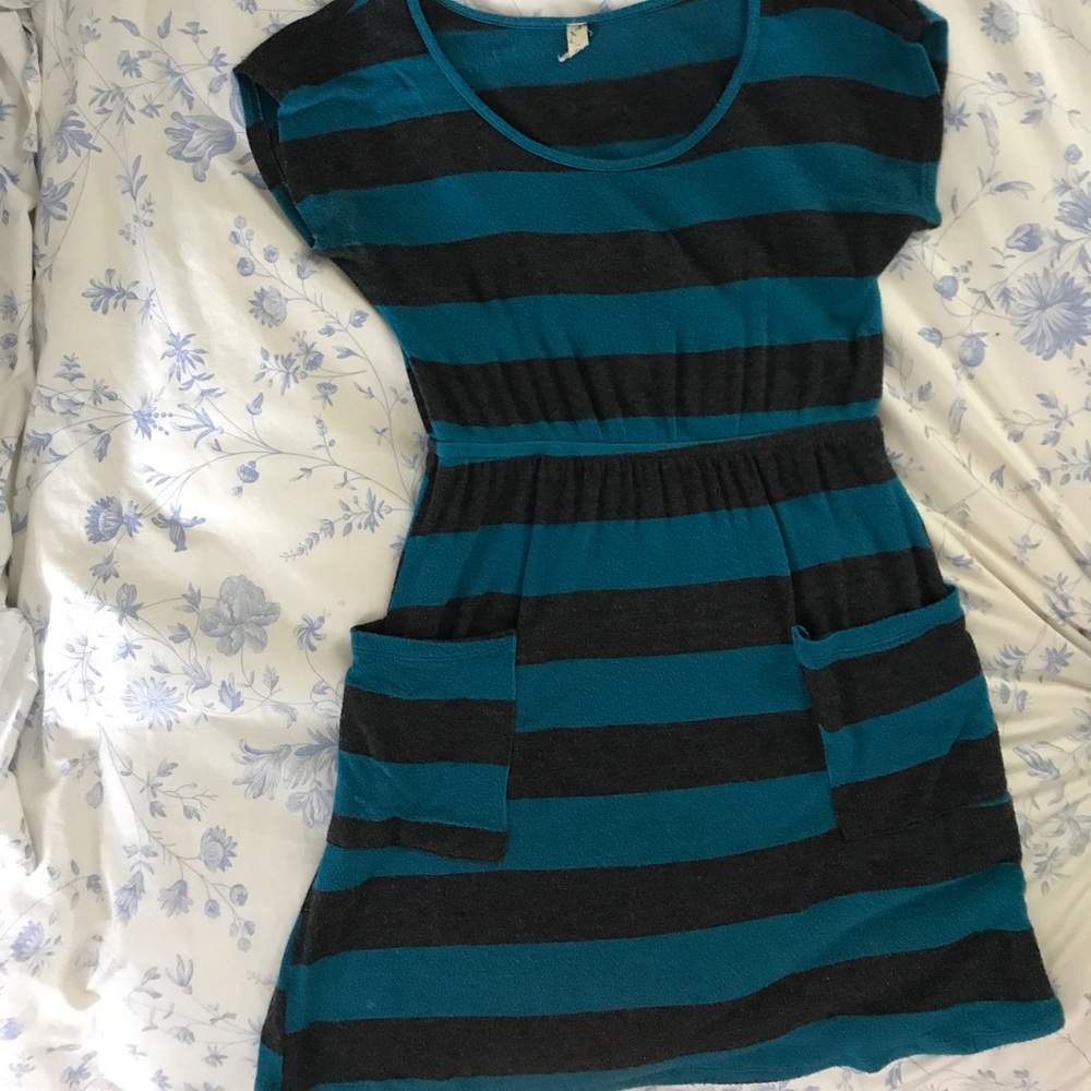 Striped comfy dress