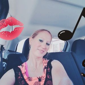 Meet your Posher, Krissy