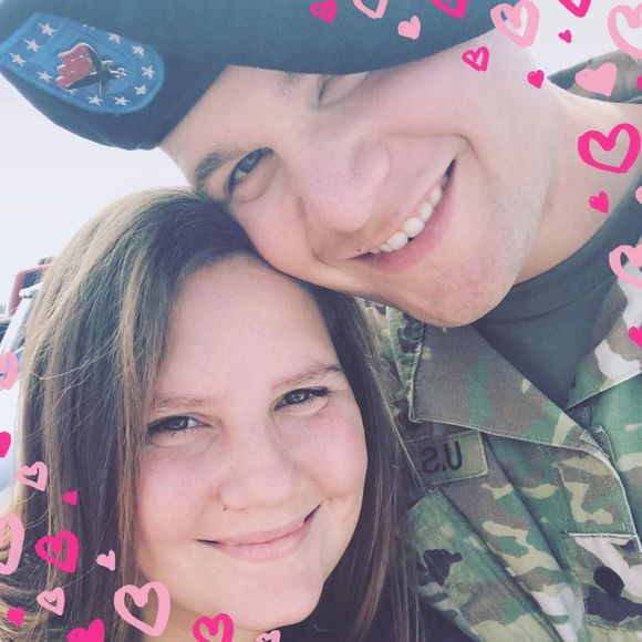 Meet your Posher, Taylor - Picture 1 of 1