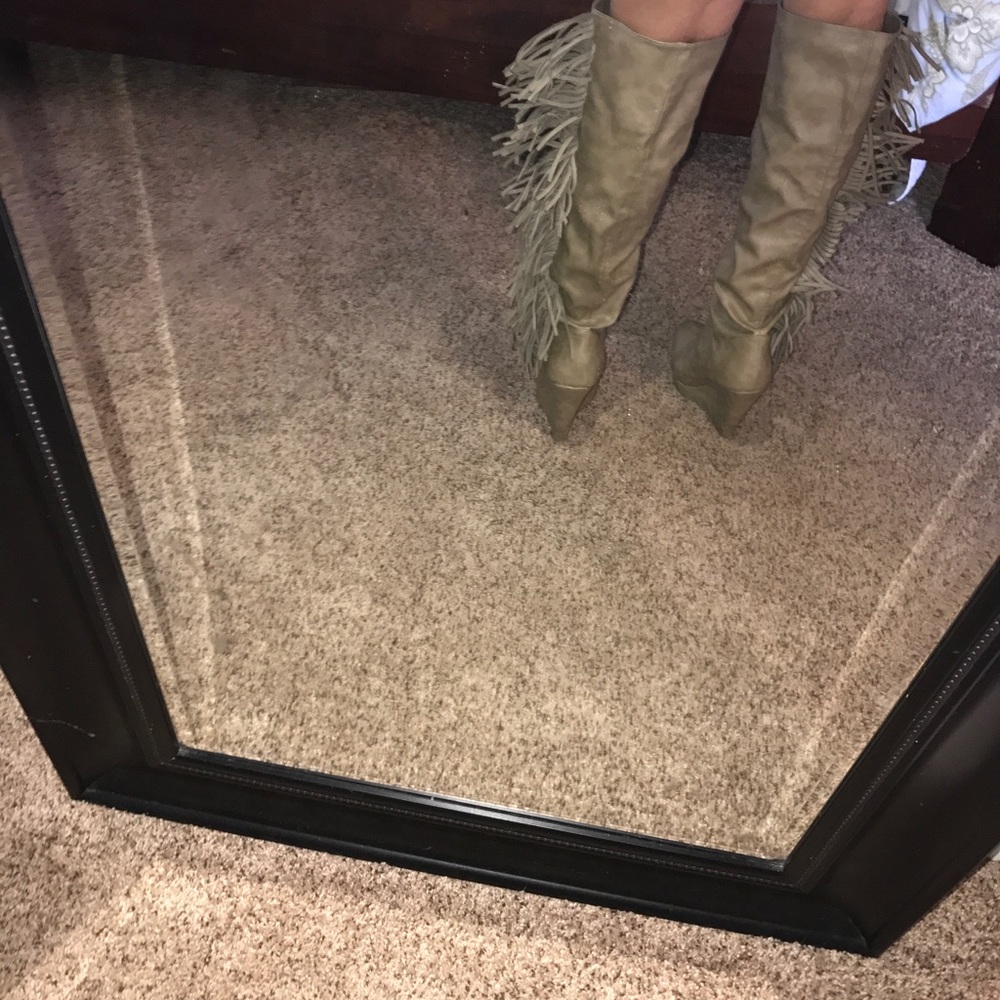 Victoria's Secret Catalog knee high boots - Picture 8 of 8