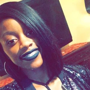 Meet your Posher, Antonisha