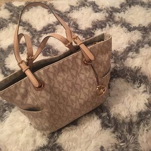 MICHAEL KORS BAG