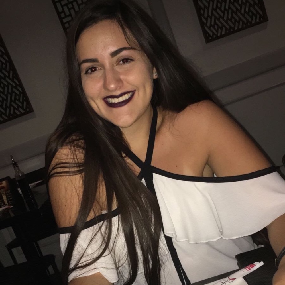 Meet your Posher, Alexandra