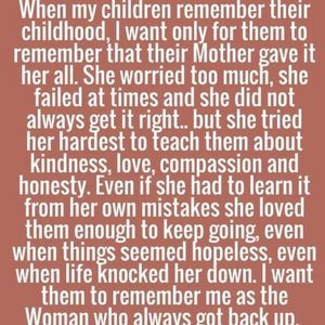 Meet your Posher, Danielle