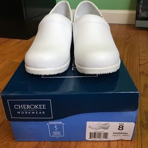 Cherokee Harmony nurse shoe, women's sz 8, white