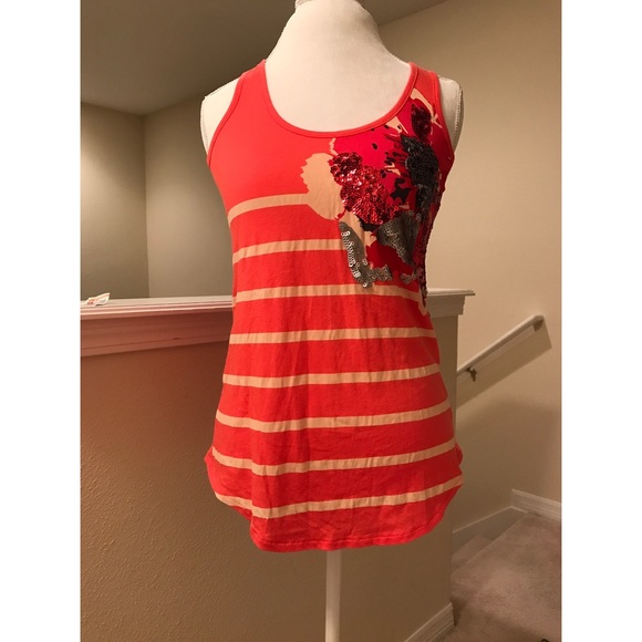 Express Tank top - Picture 1 of 4