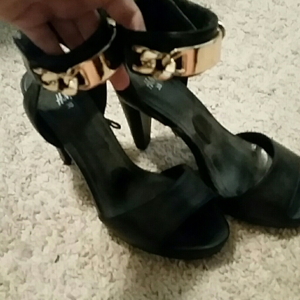 H ane M heels size 7