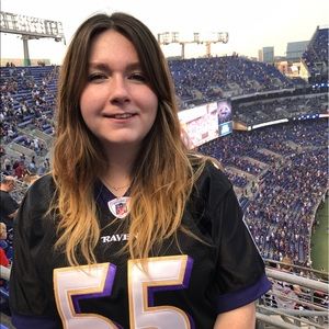 Meet your Posher, Alison