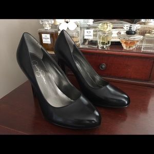 Jessica Simpson black heels NWOT