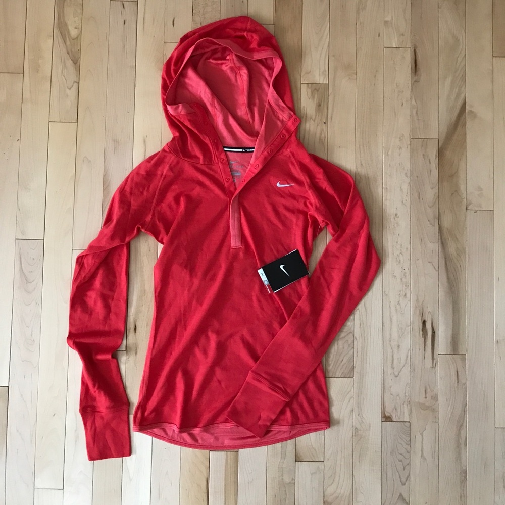 NWT NIKE RUNNING HOODED TOP