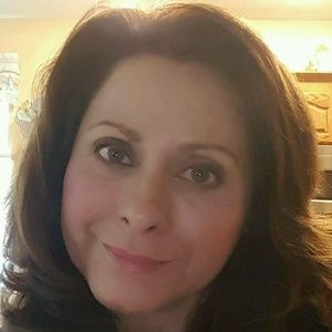 Meet your Posher, Teresa