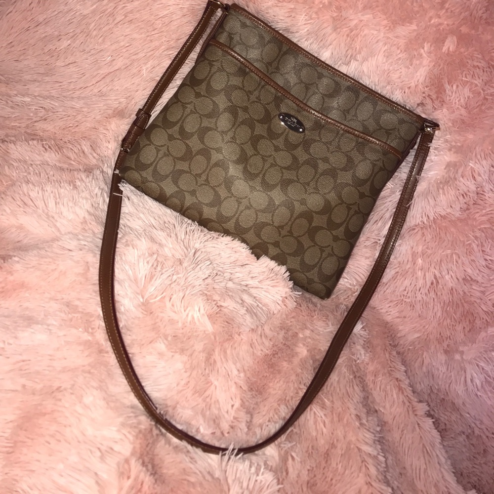 Coach crossbody in great condition!