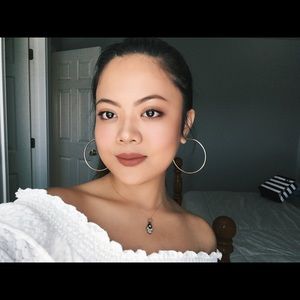 Meet your Posher, Joyce