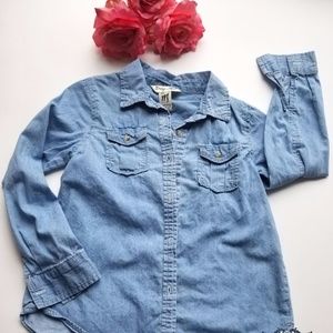 Indigo Rein Long Sleeve Denim Button Up - Girls M