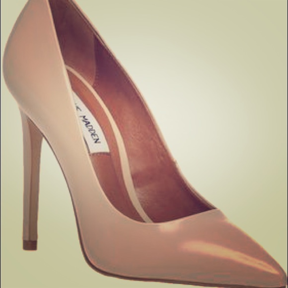 Steve Madden pumps size 7.5.